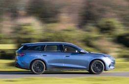 BYD Seal 6 DM-i Touring, 2025, side, action